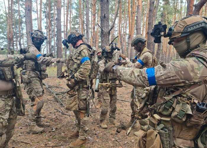 Розповіді українських розвідників: "Стріляйте кадирівцям в голову, щоб не псувати трофейне спорядження"