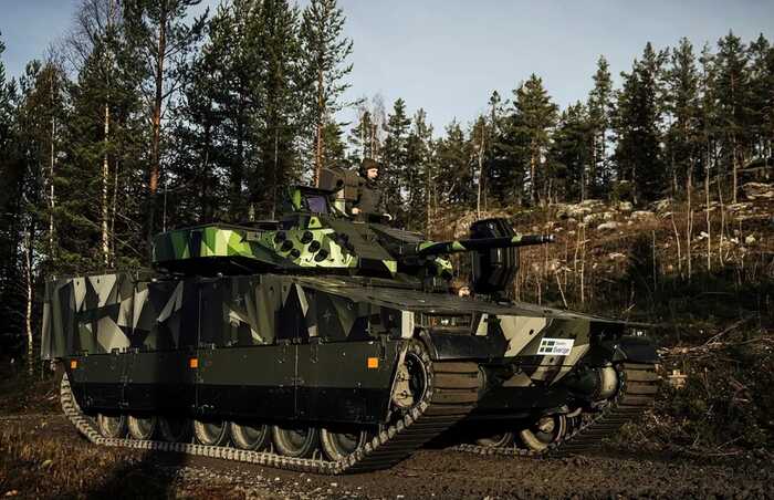 Швеція і Данія разом замовили 40 БМП CV 90 для України