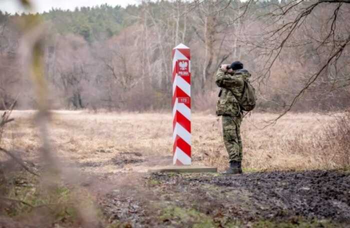 Польща залишить буферну зону на кордоні із Білоруссю ще на 90 днів